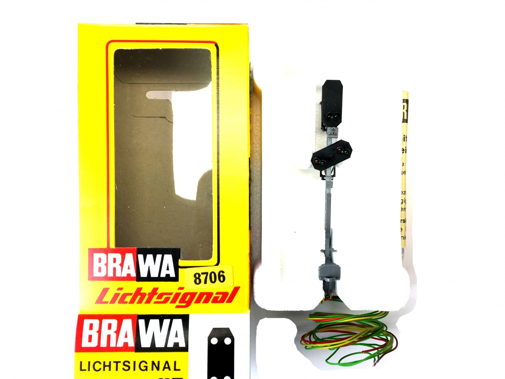 H0 BRAWA 8706 - Lichtsignal Selbstblocksignal mit Vorsignal - 2nd1st -  Modellbahnen